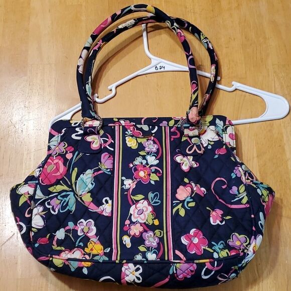 Vera Bradley magnetic top bag - Picture 1 of 7